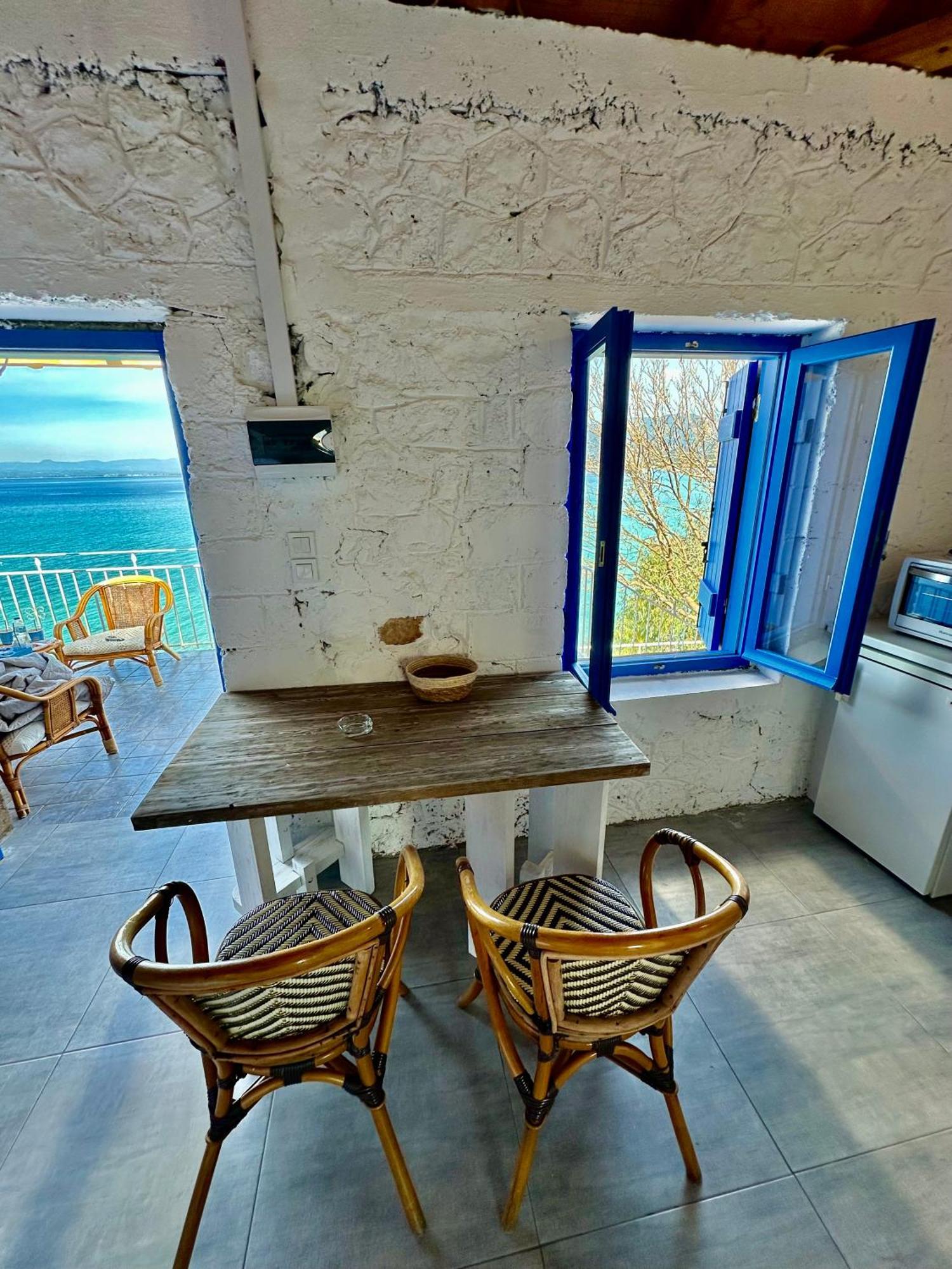Appartement Rocksecret Edge à Kalamata Extérieur photo