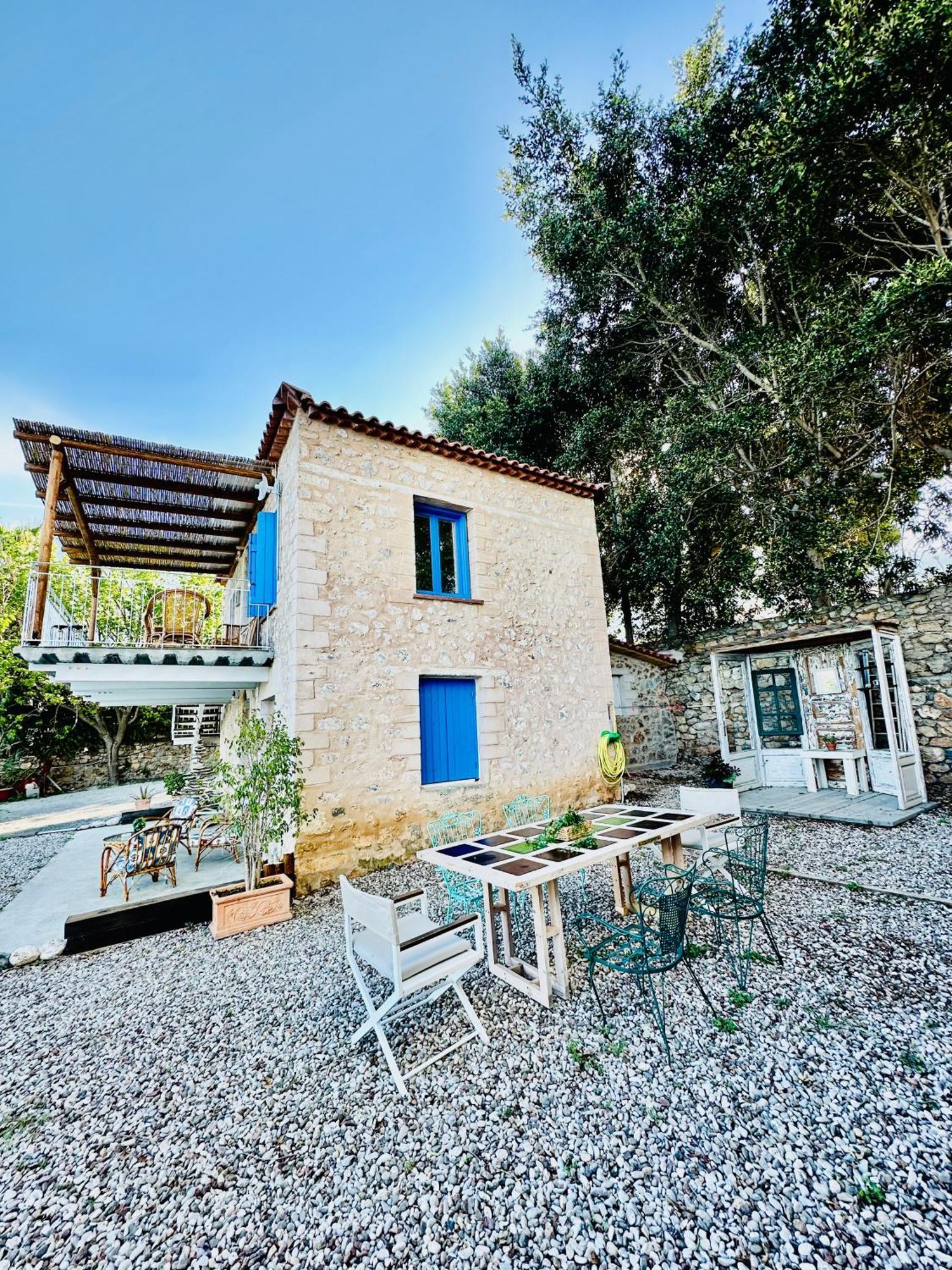 Appartement Rocksecret Edge à Kalamata Extérieur photo