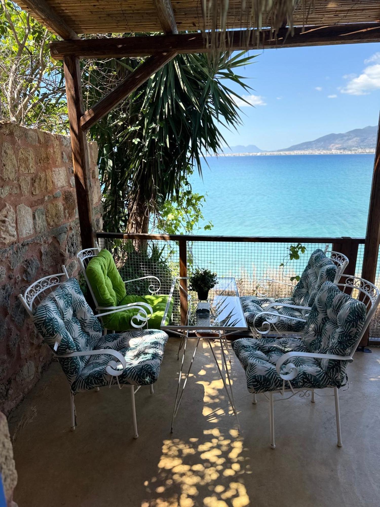 Appartement Rocksecret Edge à Kalamata Extérieur photo