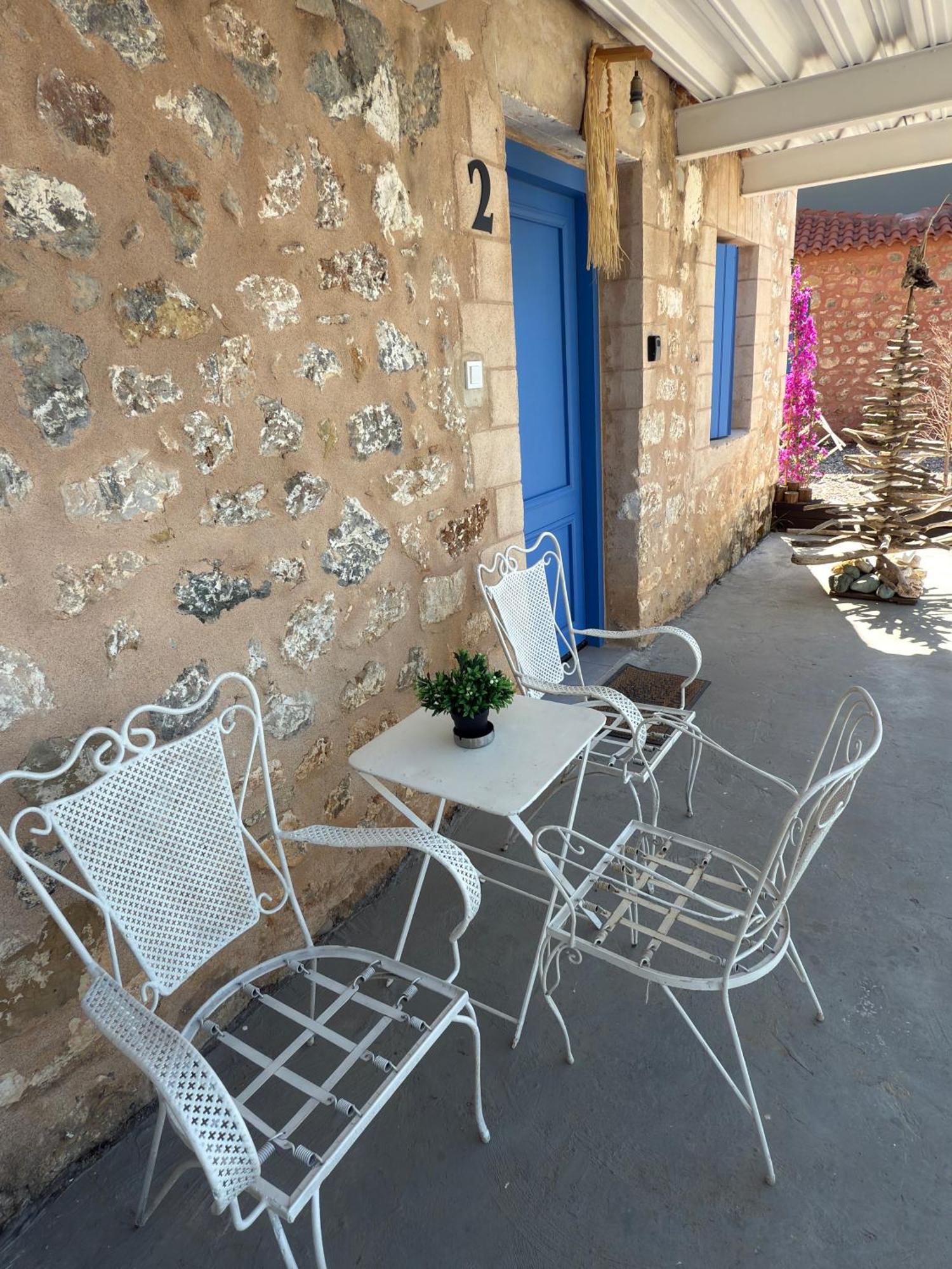 Appartement Rocksecret Edge à Kalamata Extérieur photo